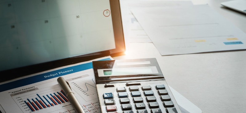 calculating budget and earnings