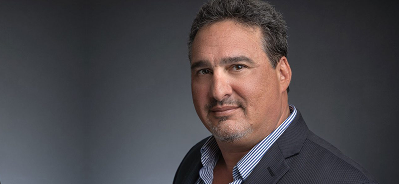 Darin Myman of DatChat